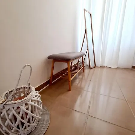Zoey Apartment
